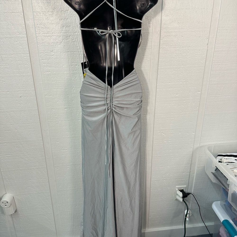 La Femme Silver Spaghetti Strap Backless Dress Size 2 NWT - Picture 7 of 11